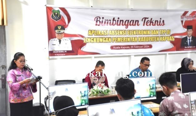 Pemkab Kapuas Gelar Bimtek Penggunaan Absen Elektronik Aplikasi Tunjangan Penghasilan Pegawai