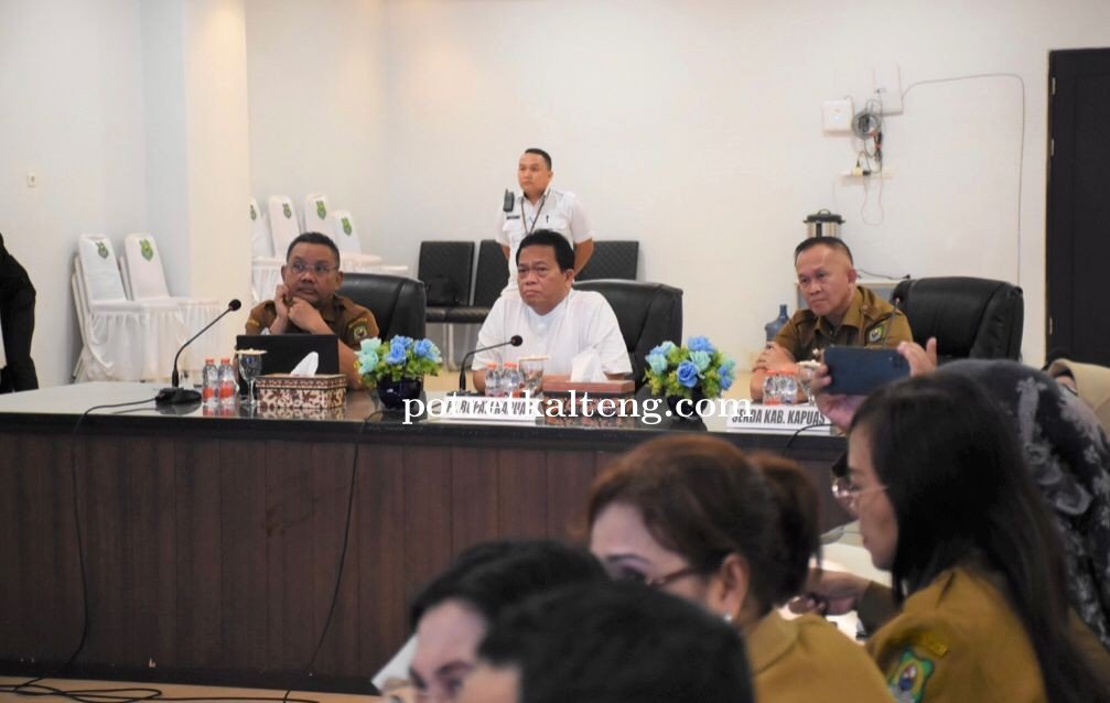 Pj Bupati Kapuas Pimpin Rapat Persiapan Hari Jadi 218 Kota Kuala Kapuas dan HUT 73 Pemkab Kapuas