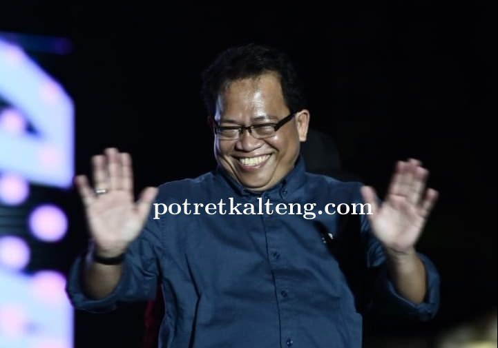 Meriah ! Ribuan Penonton Padati Malam Puncak Harjad Kapuas 2024