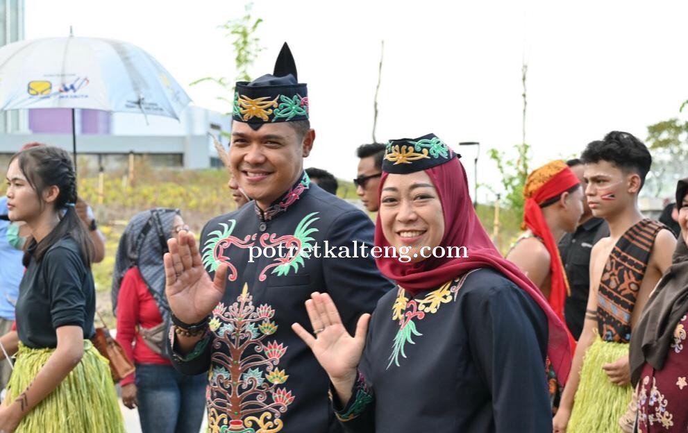 Kepala Dinas Pendidikan Provinsi Kalteng Ikut Serta Meriahkan Festival Budaya Isen Mulang
