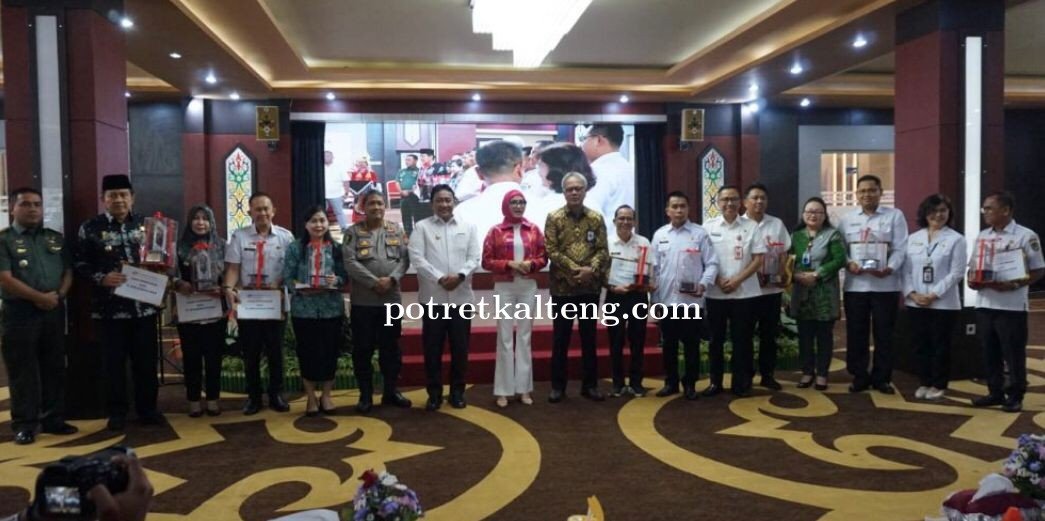 Pemko Palangka Raya Raih Penghargaan Pada Pameran Inovasi Penurunan Stunting
