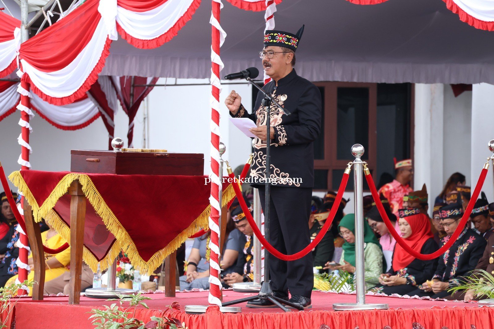 Pj. Bupati Gunung Mas Pimpin Upacara Peringatan HUT ke-79 RI