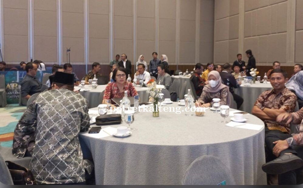 Bappedalitbang Kalteng Hadiri Seminar Empowering the Economic of Kalimantan Through Sustainable and