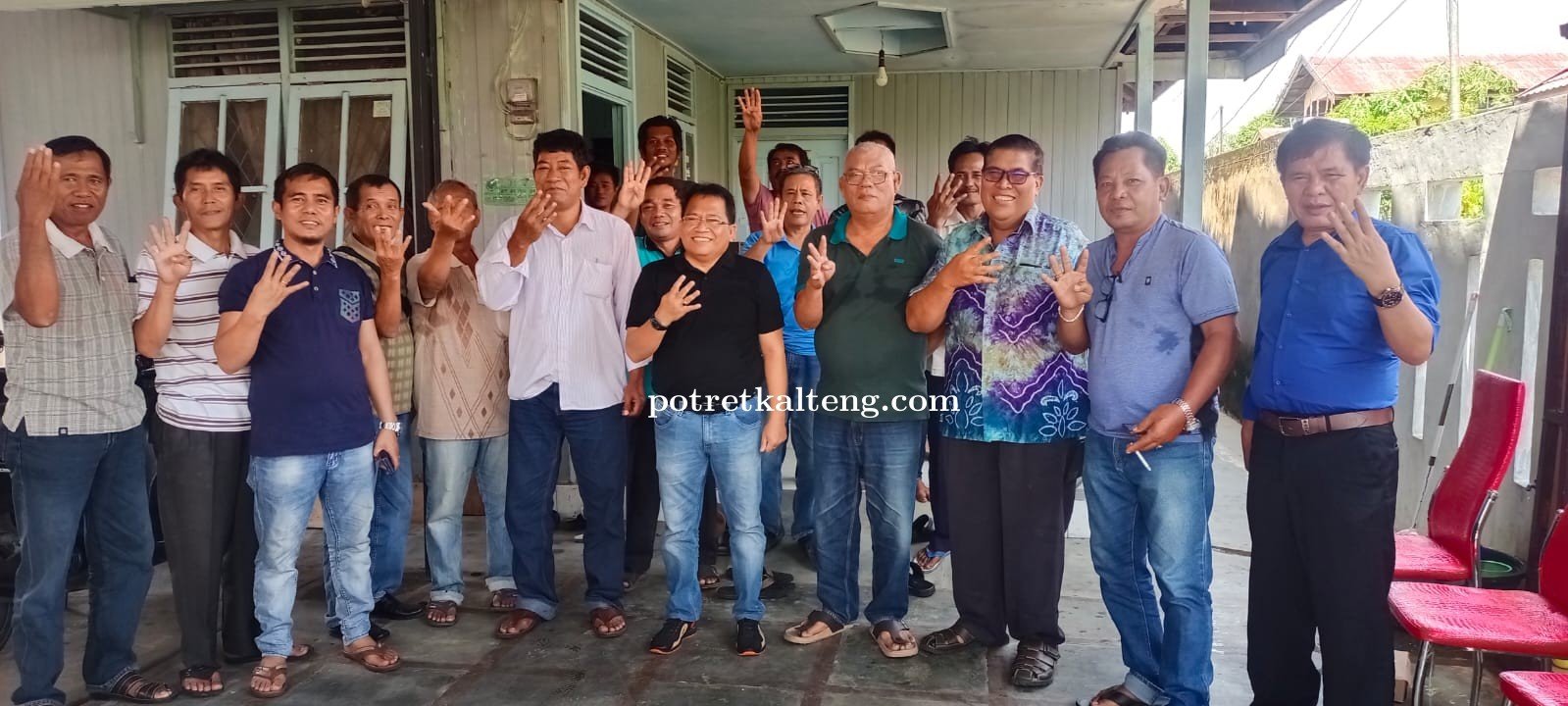 Erlin Hardi Paparkan Program Prioritas di Hadapan Tokoh Batak di Kapuas