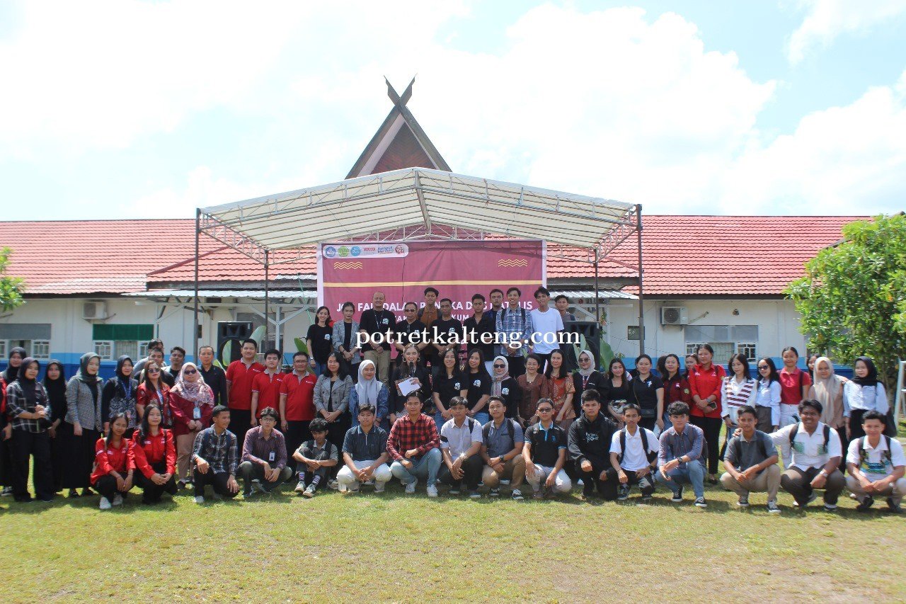 FH UPR Sukses Menggelar Job Fair 2024 di Lapangan Fakultas Hukum Universitas Palangka Raya