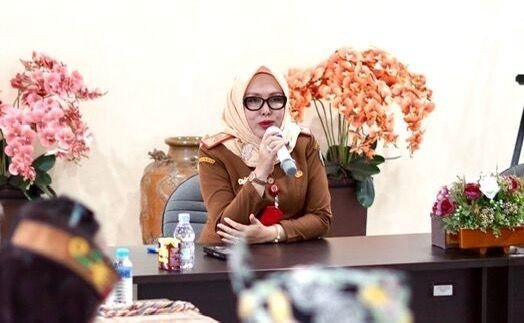 Disbudpar Kalteng Gelar FGD Busana Jagau Nyai untuk Menetapkan Identitas Busana Adat Resmi