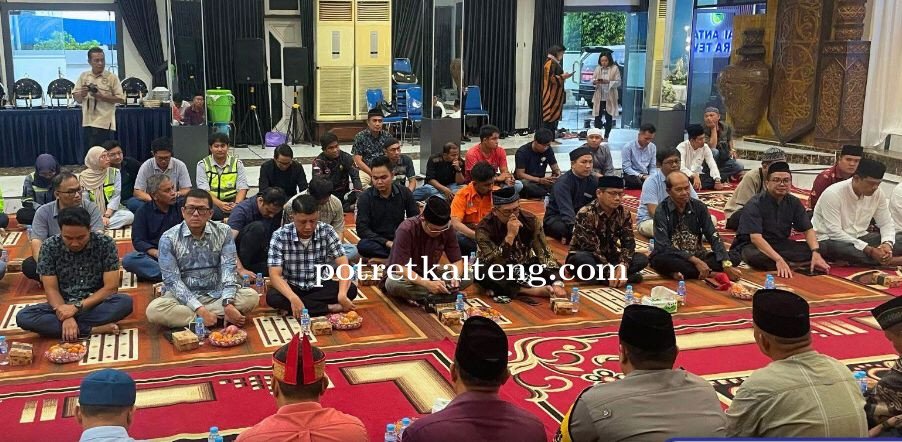 Pemkab Barut Hadiri Safari Ramadan dan Buka Puasa Bersama PT. Bharinto Ekatama (BEK)