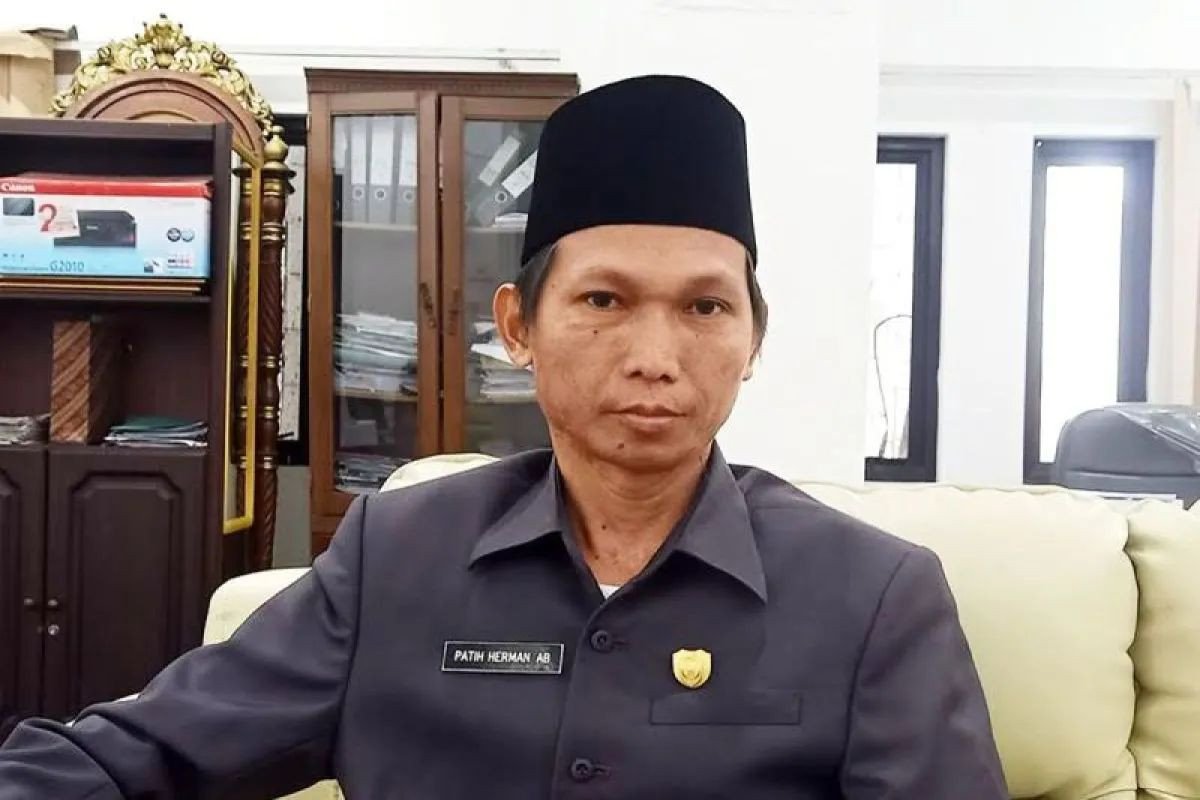 Apresiasi Kegiatan Jumat Berkah di SMP Negeri 1 Muara Teweh