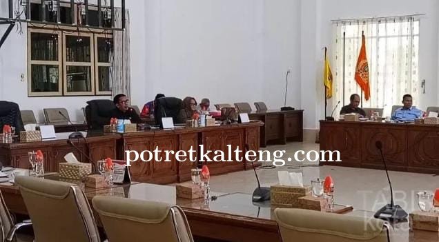 Bersama TAPD, DPRD Barsel Bahas Hasil Evaluasi Gubernur Kalteng