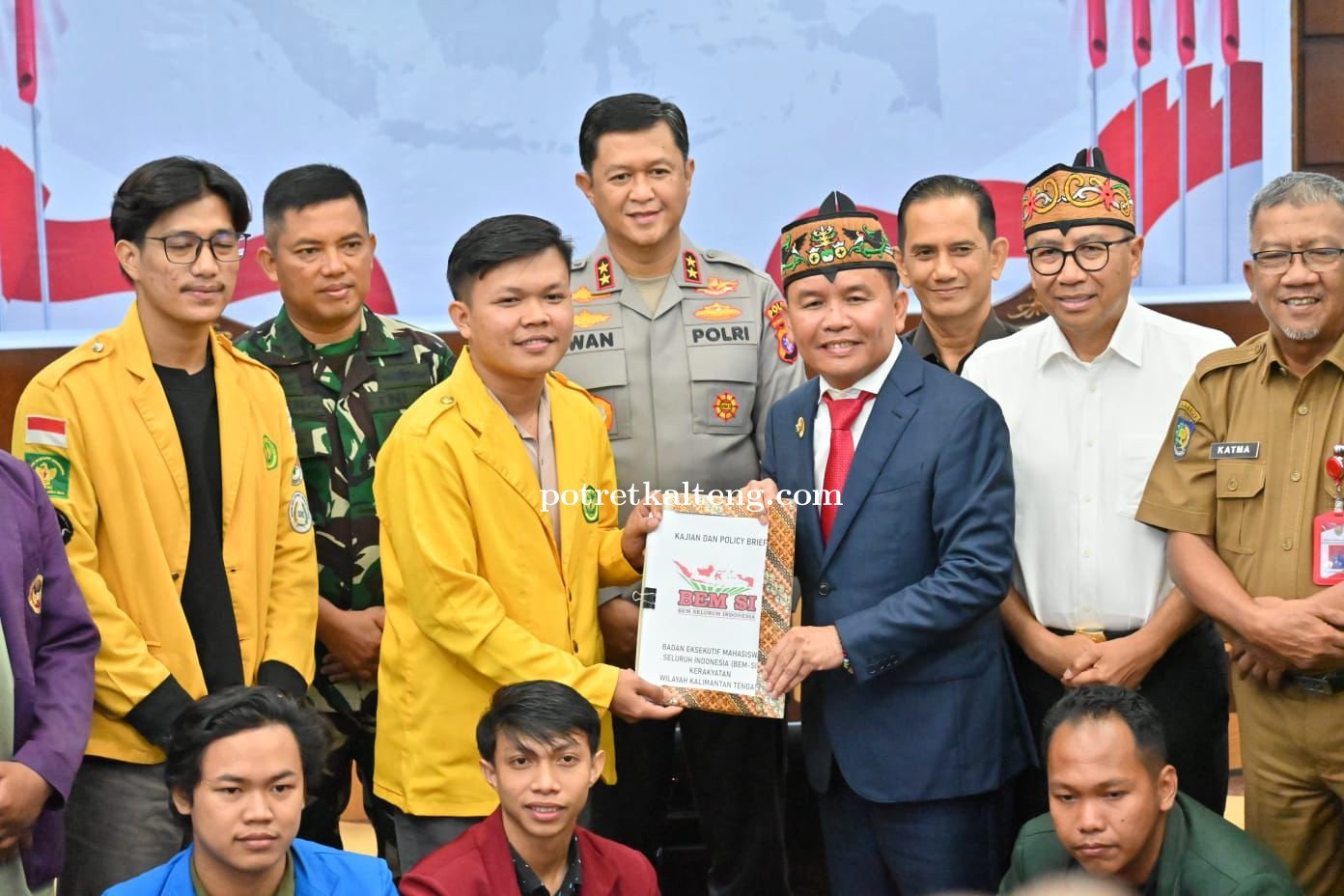 Disdik Kalteng Perkuat Pemerataan Pendidikan, Tampung Aspirasi Mahasiswa dalam Audiensi Bersama Gube