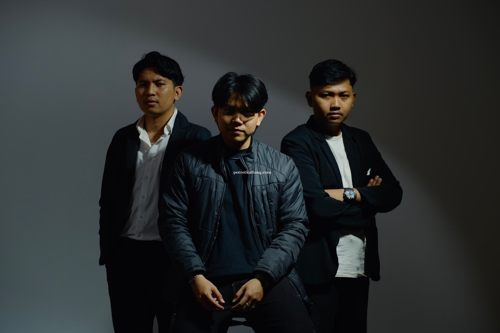 HALF EGO RILIS SINGLE PERDANA \'REGRET\' – WARNA BARU DARI PALANGKA RAYA UNTUK DUNIA MUSIK POP-ROCK