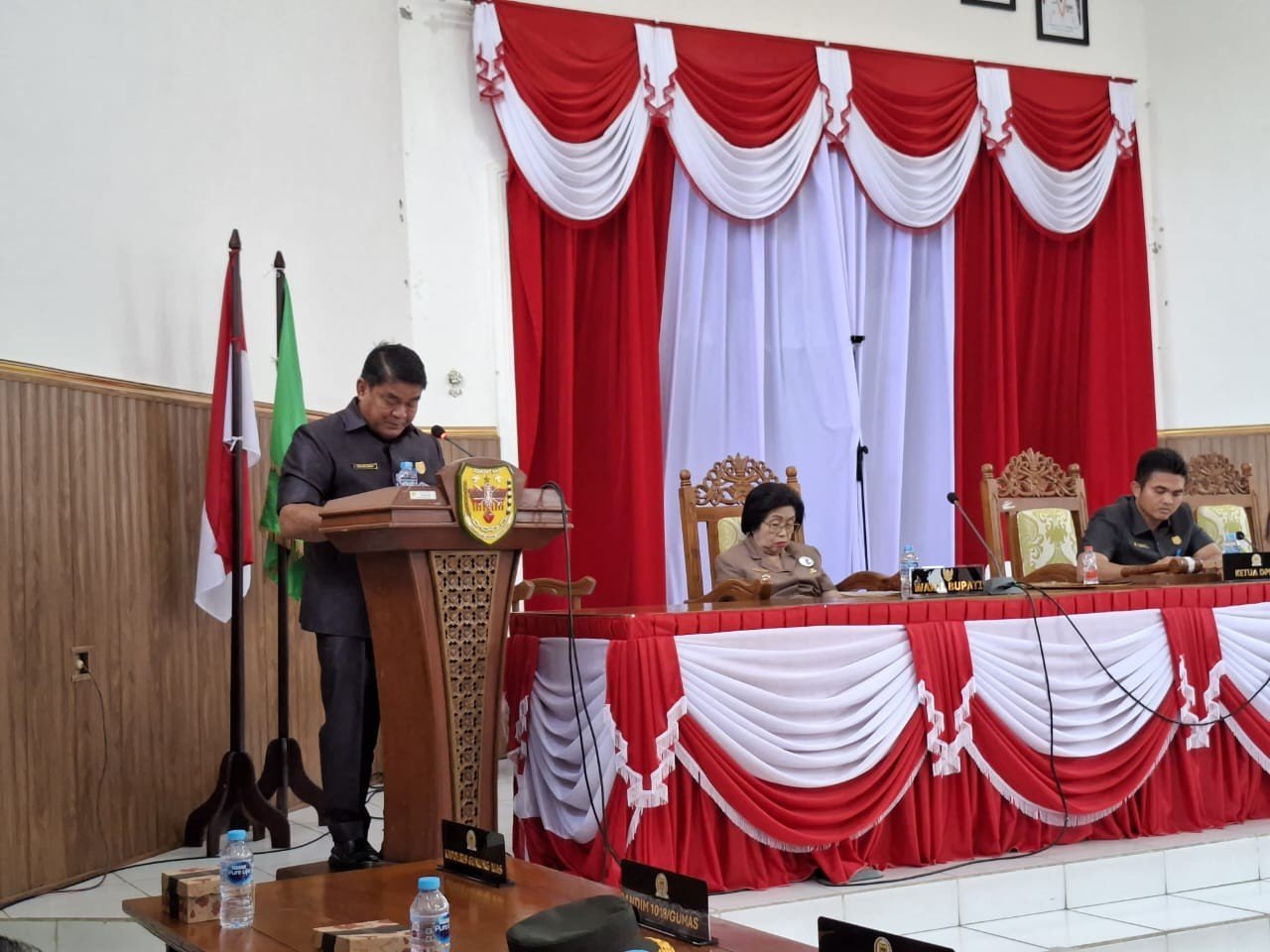Enam Fraksi DPRD Menerima Raperda Perubahan APBD 2025 Dibahas Lebih Lanjut