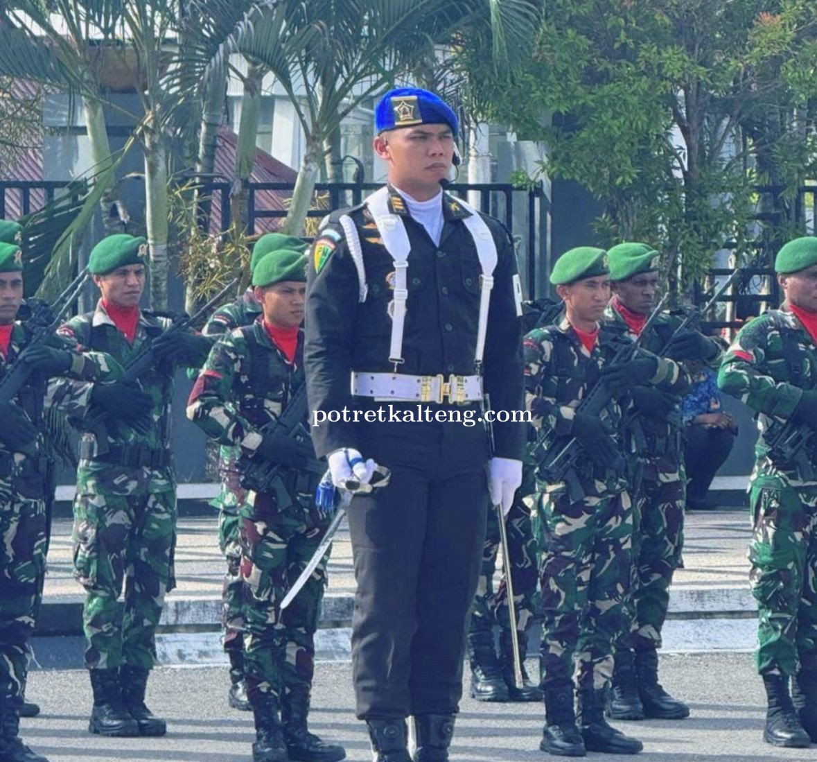Dansubdenpom Kaimana Kapten Cpm M. Hamlidar Pimpin Upacara Hari Bela Negara ke-77
