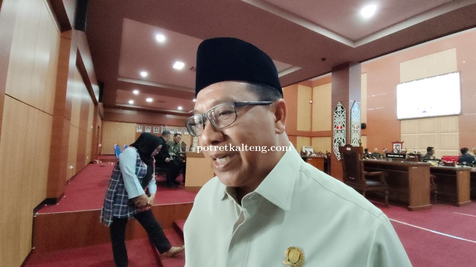 DPRD PALANGKA RAYA SERAHKAN KAJIAN WFH KEPADA PEMERINTAH KOTA