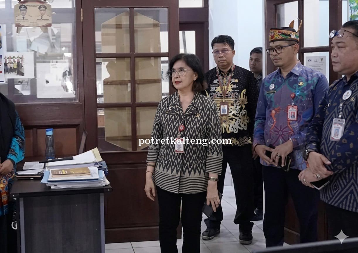 Pj Sekda Kalteng Sidak Disiplin ASN dan Kebersihan Kantor Disbudpar