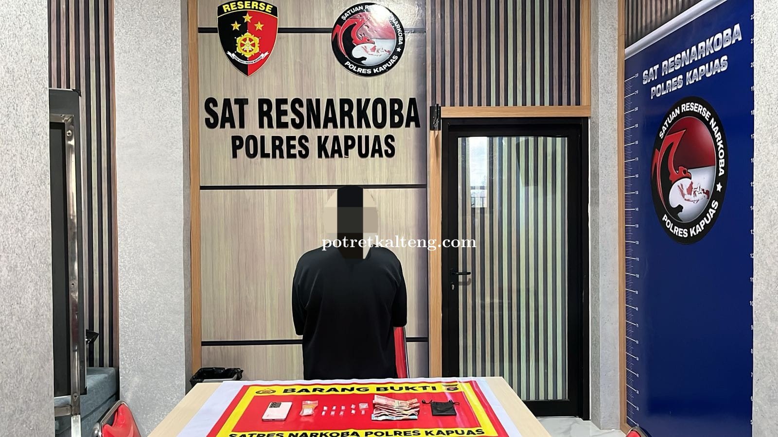 Satresnarkoba Polres Kapuas Gerebek Rumah Sewaan di Kec. Selat, Amankan 2,51 Gram Sabu