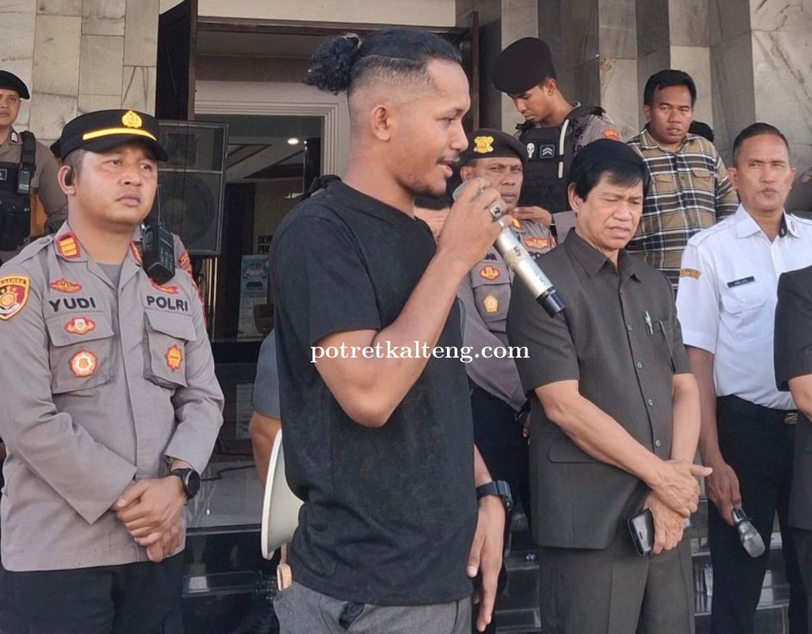 Cat Jalan Biru di Palangka Raya Mengelupas, GAPURA Desak Transparansi Anggaran PUPR Kalteng