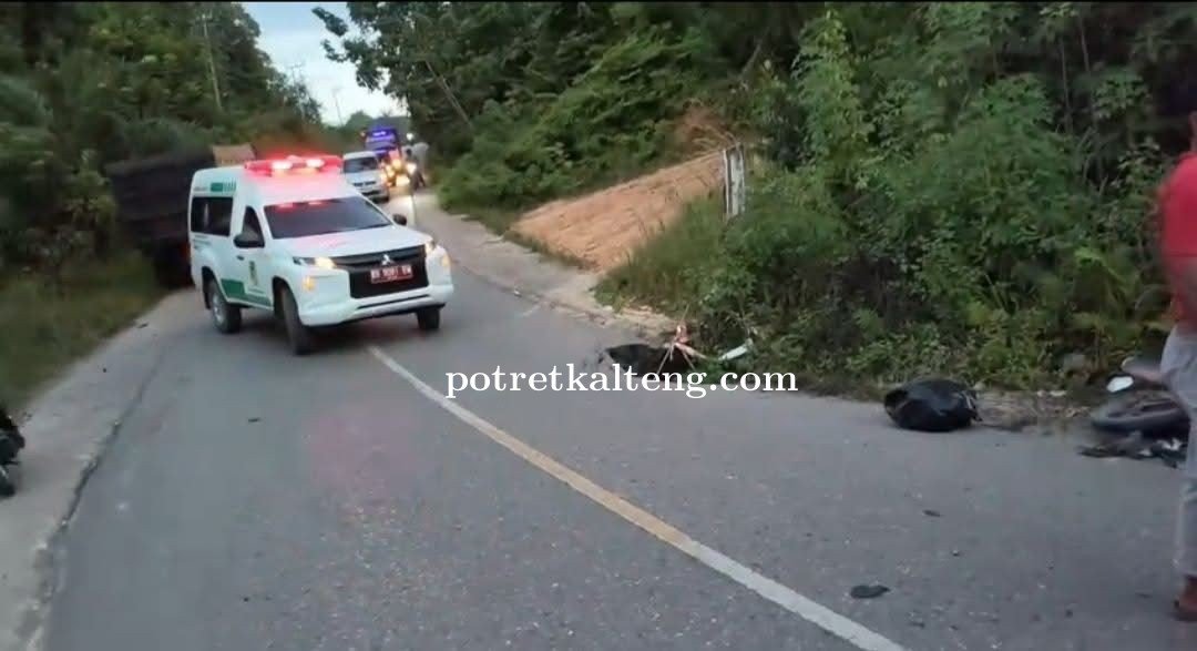 Hindari Lubang di Tengah Jalan Nasional Km 35 Desa Sikui, Pengendara Sepeda Motor Alami Kecelakaan