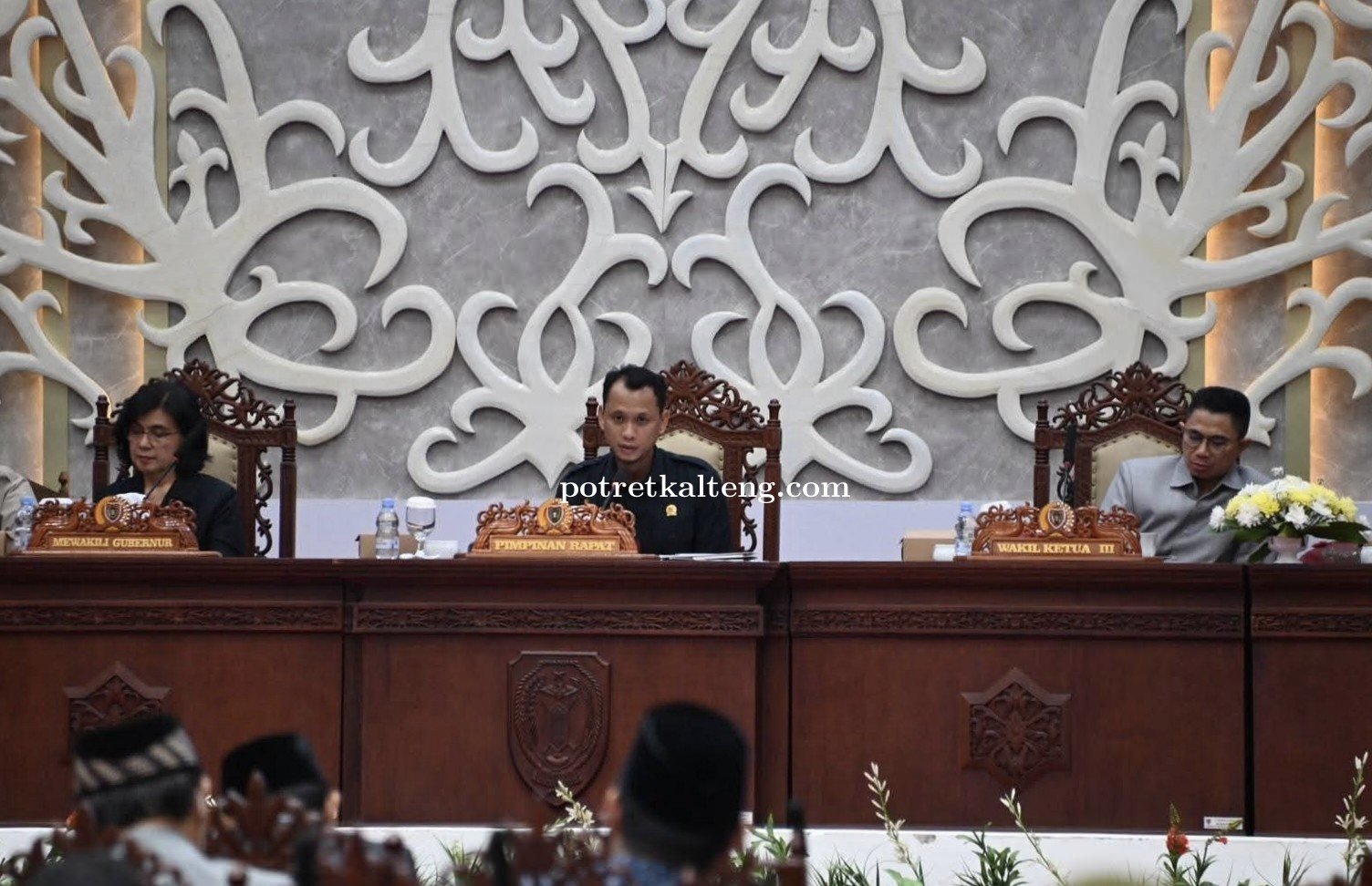 Wakili Gubernur, Pj. Sekda Hadiri Paripurna DPRD Bahas Pertanggungjawaban APBD 2025