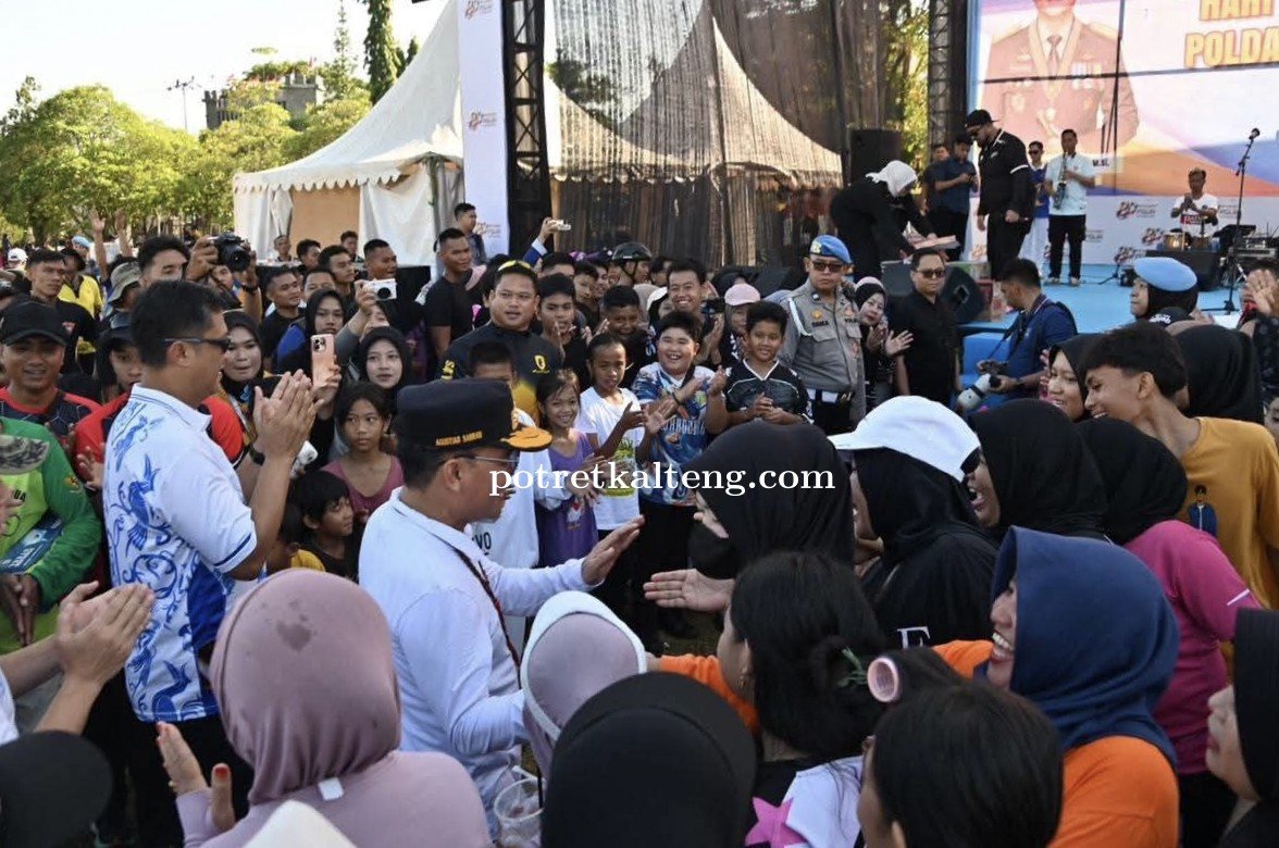 Gubernur Agustiar Sabran Hadiri Fun Bike dan Jalan Sehat Hari Bhayangkara ke-80 di Polda Kalteng