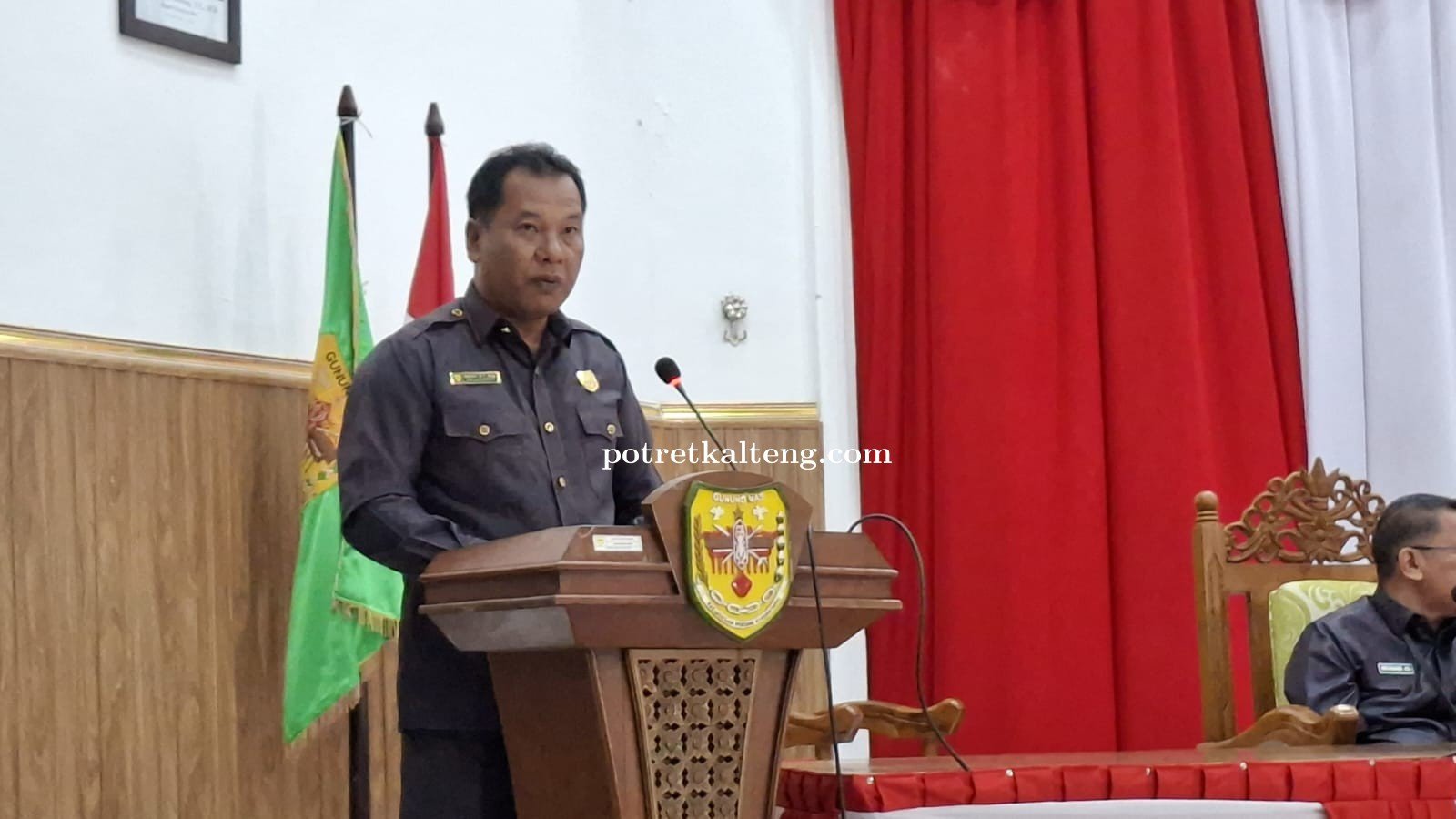 Bapemperda DPRD Gunung Mas Optimistis Raperda UMKM Perkuat Ekonomi Daerah  22 juni 2026