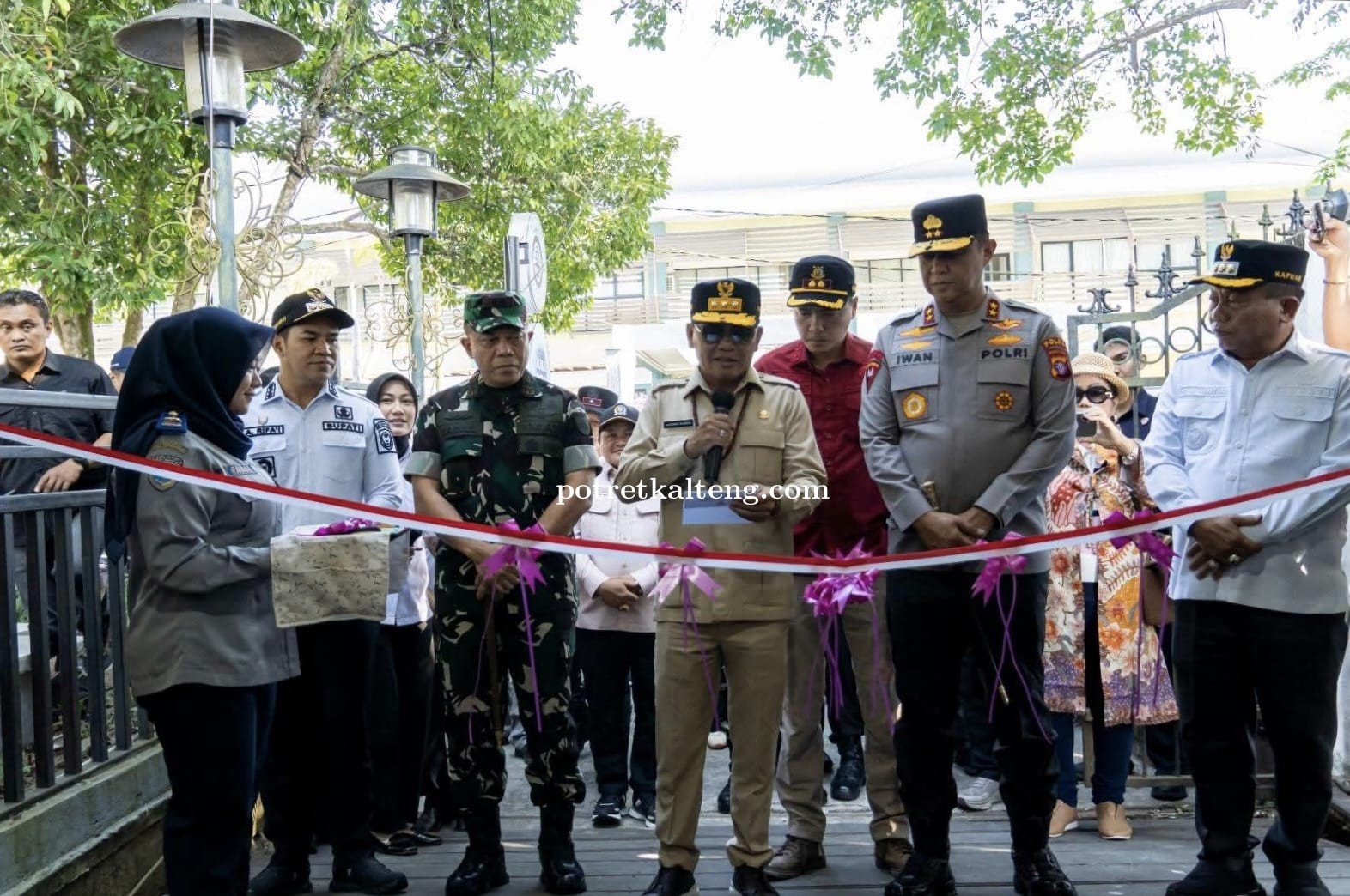 GUBERNUR KALTENG LAUNCHING PEMBANGUNAN DERMAGA WATERFRONT CITY KAPUAS