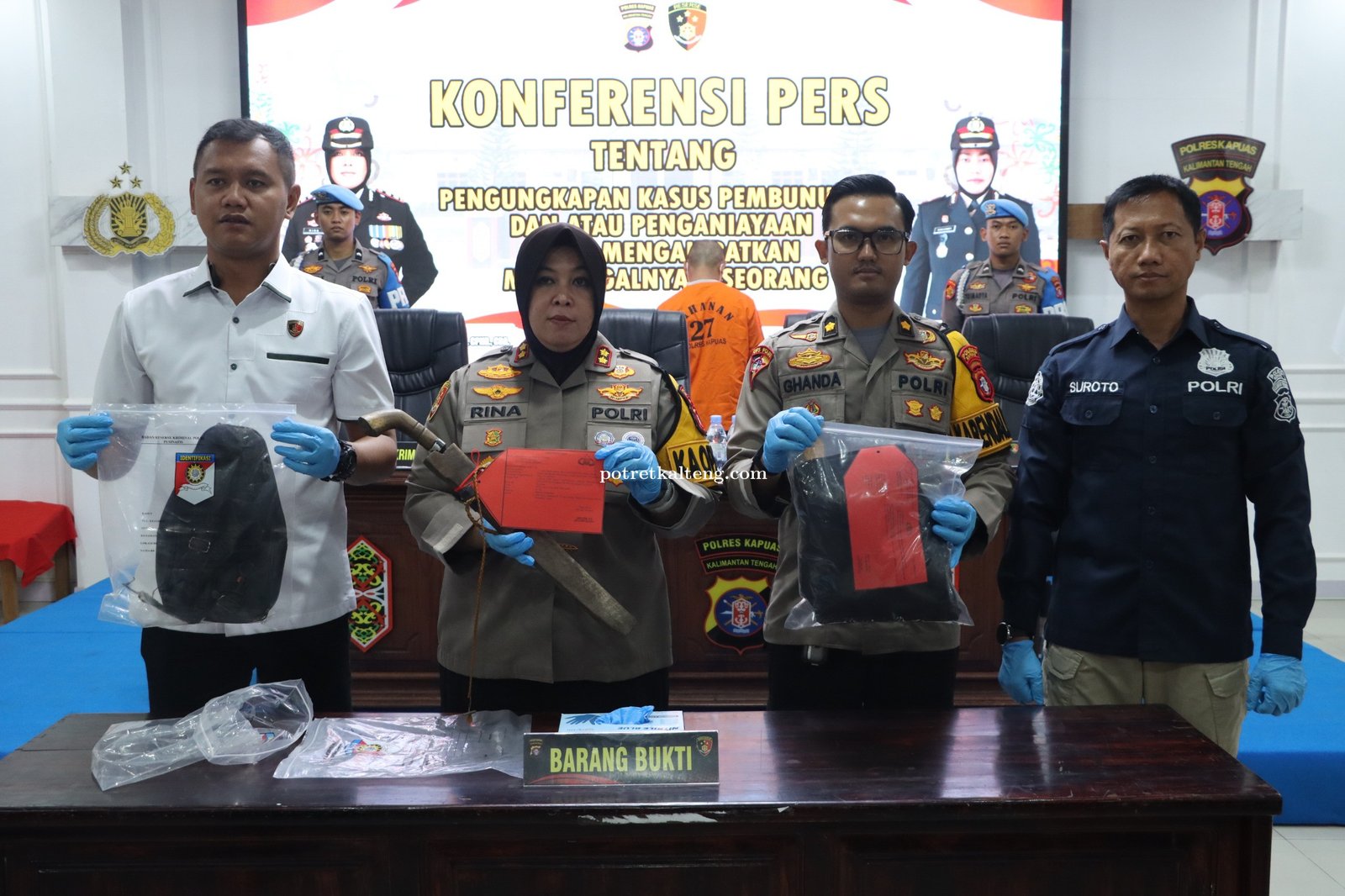 Dua Kasus Pembunuhan Berhasil Diungkap, Polres Kapuas Gelar Konferensi Pers