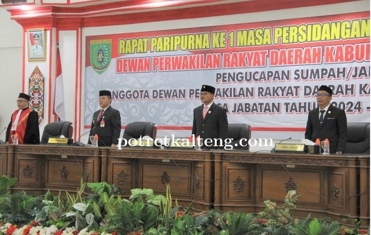 Pj Bupati Barsel Hadiri Pelantikan 25 Anggota DPRD Barsel Periode 2024-2029