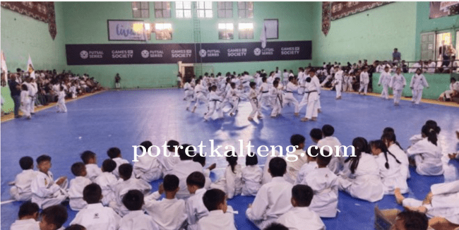 Ratusan Karateka Inkanas Palangka Raya Sukses Ikuti Ujian Kenaikan Sabuk