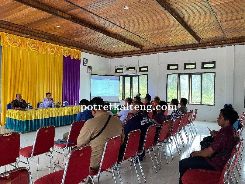 Rapat Kesepakatan Penambahan Lahan Plasma Antara PT. FLTI dan Dua Desa di Belantikan Raya
