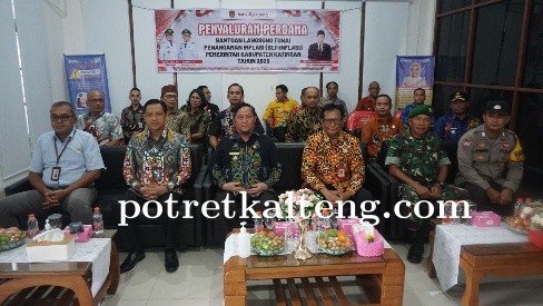 Bupati Katingan Salurkan BLT Inflasi, Pastikan Kepedulian Pemerintah di Tengah Kenaikan Harga
