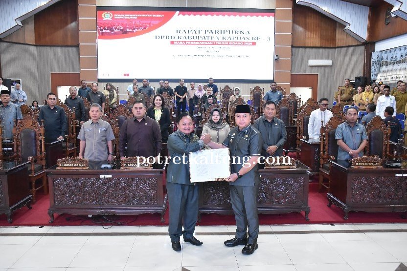 DPRD Kapuas Tetapkan Raperda di Luar Propemperda 2026, Wabup Dodo Sampaikan Apresiasi