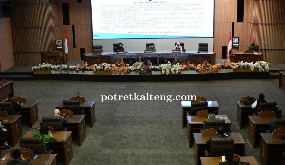 Waket I DPRD Barito Utara Pimpin Paripurna Penyampaian Lima Raperda