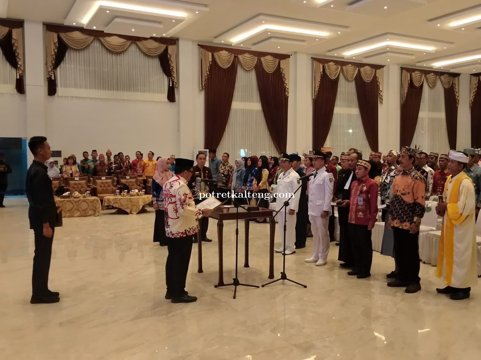 Bupati Lantik 119 Pejabat Pemkab Kapuas