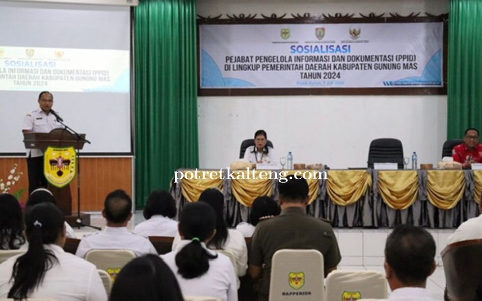 Diskominfosantik Provinsi Kalteng Jadi Narasumber Kegiatan Sosialisasi PPID Kabupaten Gunung Mas