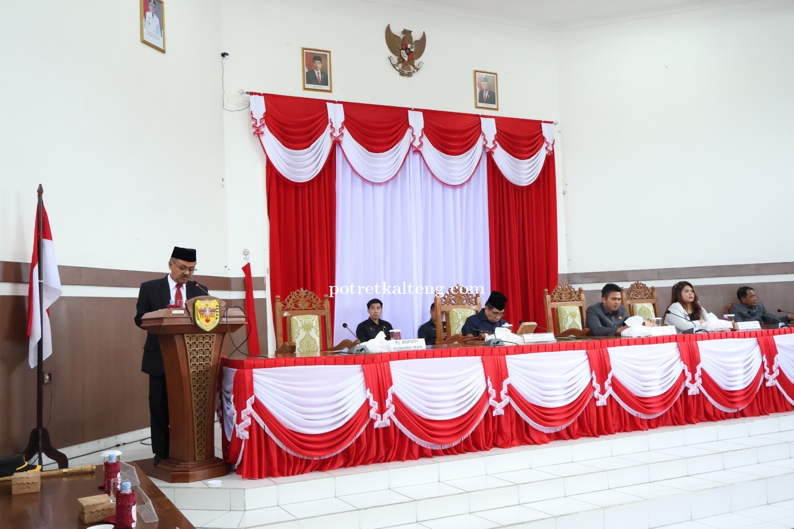 Pj. Bupati Gunung Mas Hadiri Raperda Persetujuan Bersama Laporan Pertanggungjawaban TA 2023
