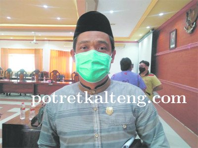 Legislator minta Disdik Kapuas sikapi terhentinya perbaikan SDN 2 Selat Dalam